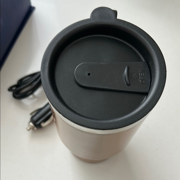 NWOT Stainless Steel Travel Mug with Car Adapter - Picture 3 of 9